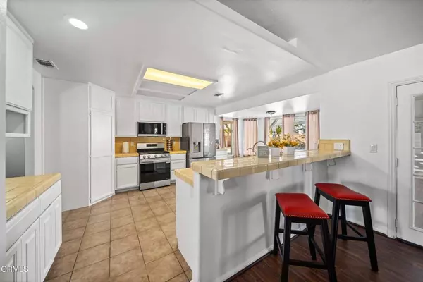 Apple Valley, CA 92308,20385 Eyota RD