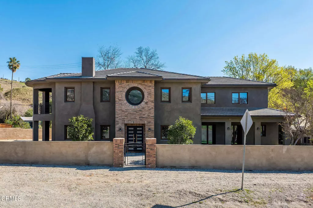 Shadow Hills, CA 91040,11044 McBroom ST