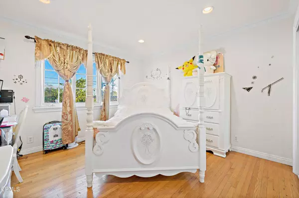 San Marino, CA 91108,2520 Monterey RD