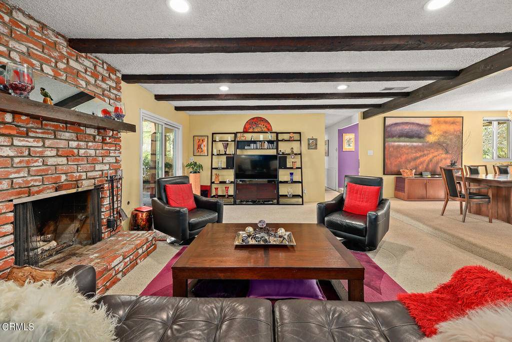 Altadena, CA 91001,1275 E Altadena DR