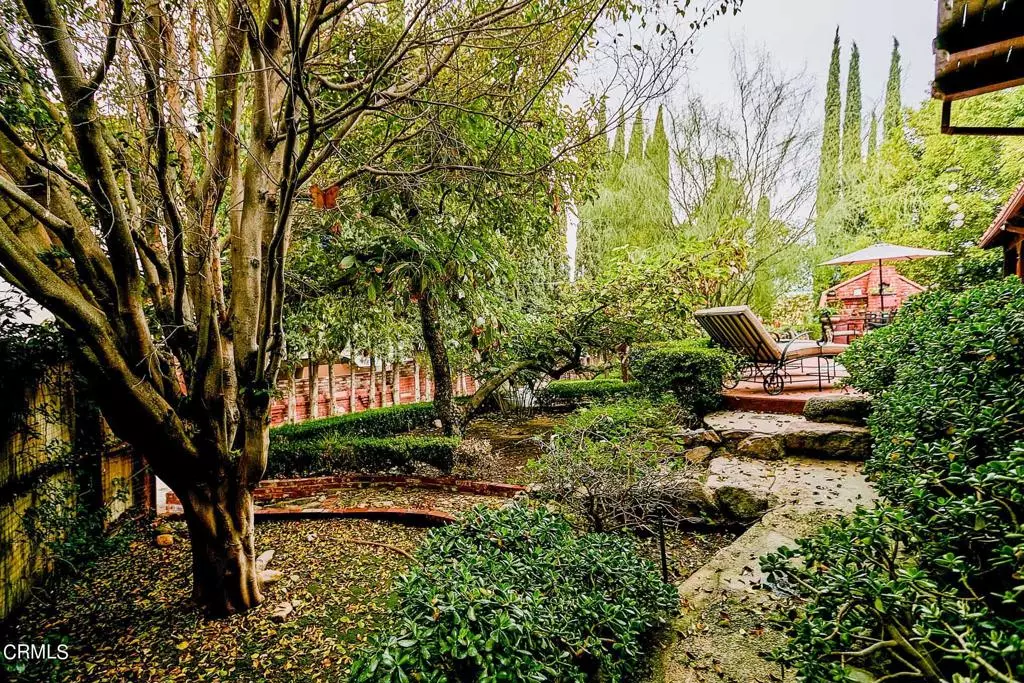 La Crescenta, CA 91214,4528 Rosemont AVE