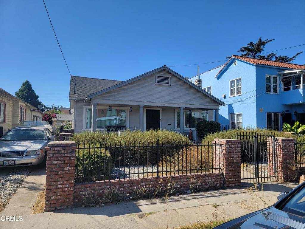 1600 W 35th ST, Los Angeles, CA 90018