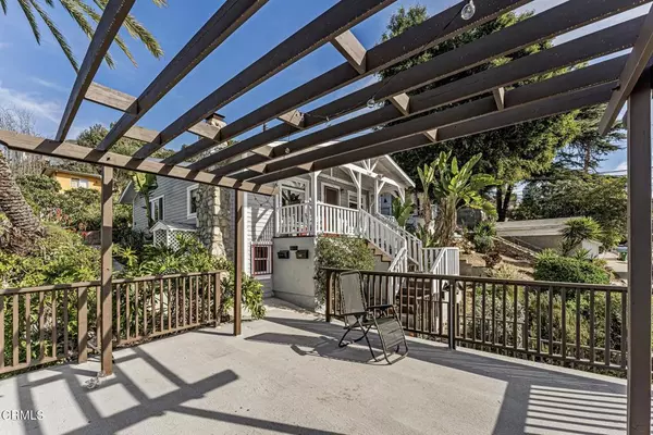 Los Angeles, CA 90065,2349 Arthur ST