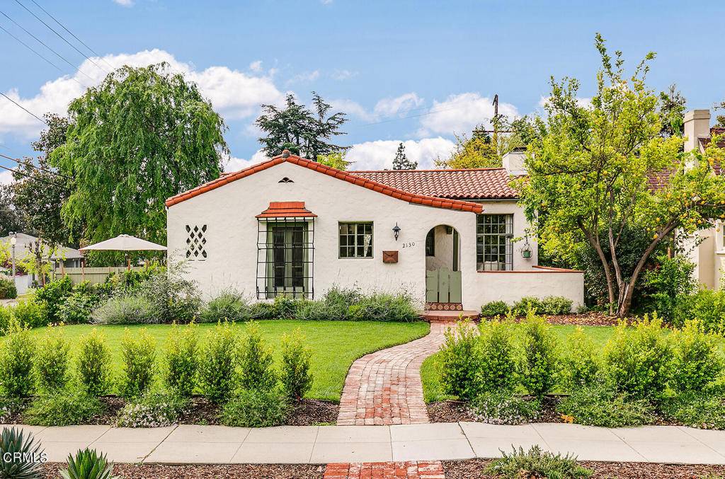 2130 Las Lunas ST, Pasadena, CA 91107