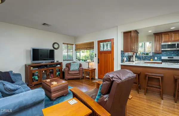 La Crescenta, CA 91214,3644 Virginia ST