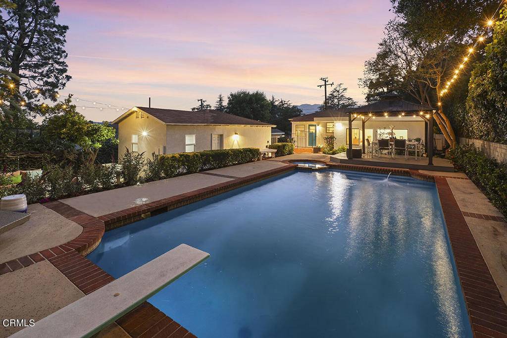 La Canada Flintridge, CA 91011,4644 Rockland PL