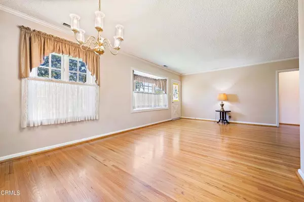 La Canada Flintridge, CA 91011,1233 Flanders RD