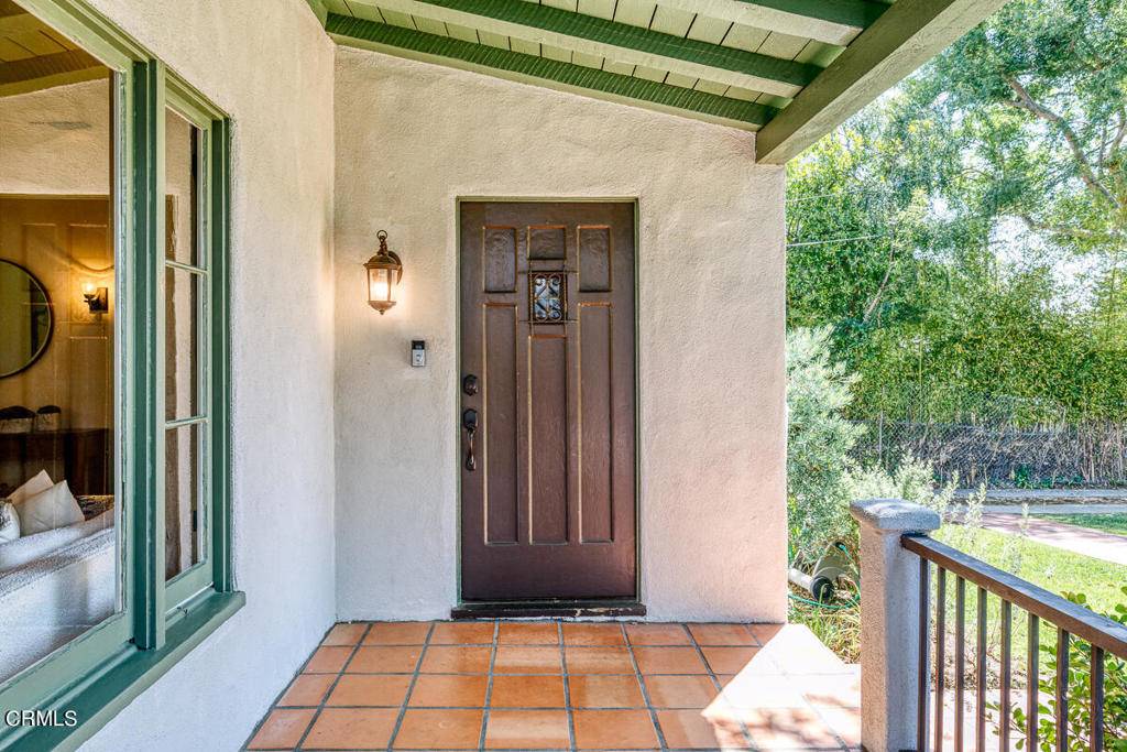 Altadena, CA 91001,2086 El Molino AVE