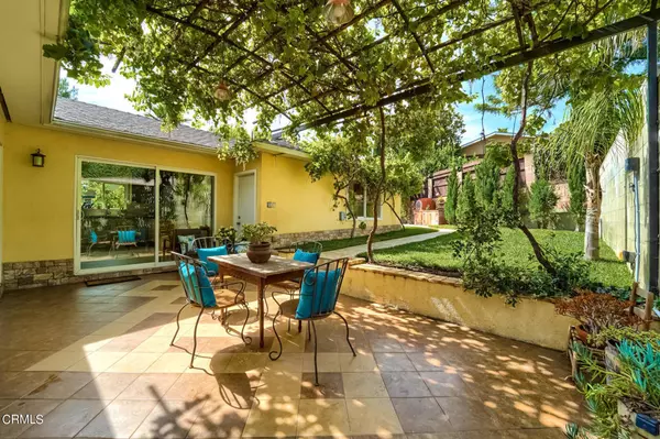 La Crescenta, CA 91214,3061 Henrietta AVE