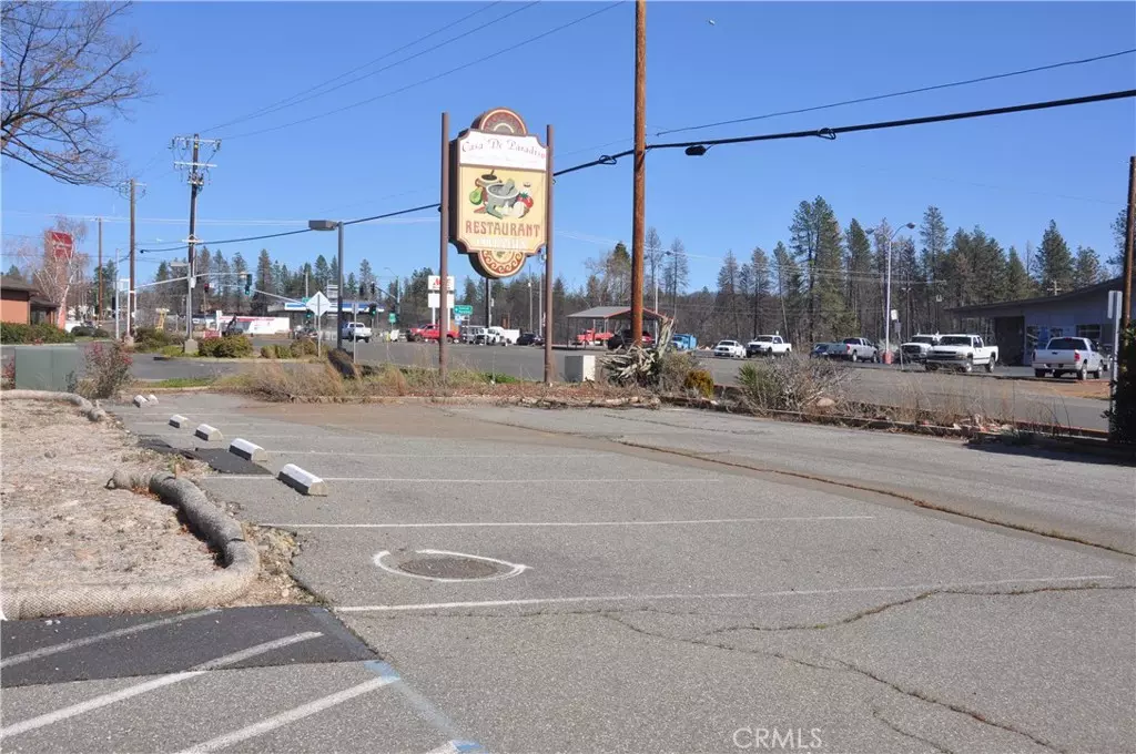 Paradise, CA 95969,5667 Clark RD