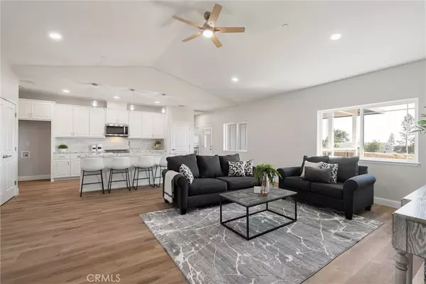 5122 Feather Rock CT, Paradise, CA 95969