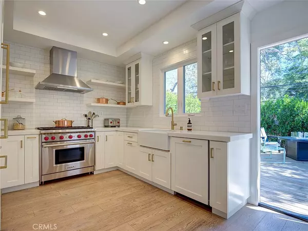 La Canada Flintridge, CA 91011,1204 Pequena LN