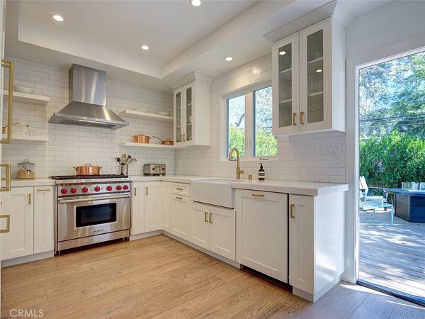 La Canada Flintridge, CA 91011,1204 Pequena LN