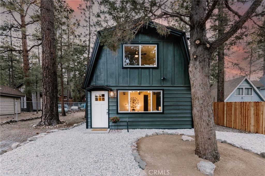 314 Spruce LN, Sugarloaf, CA 92386