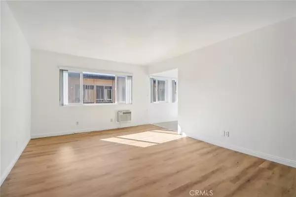 Baldwin Park, CA 91706,3060 Vineland AVE #8