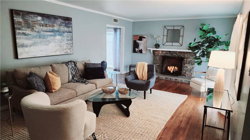 Long Beach, CA 90807,4530 N Cerritos DR