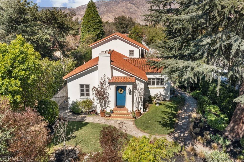 2135 Monte Vista ST, Pasadena, CA 91107