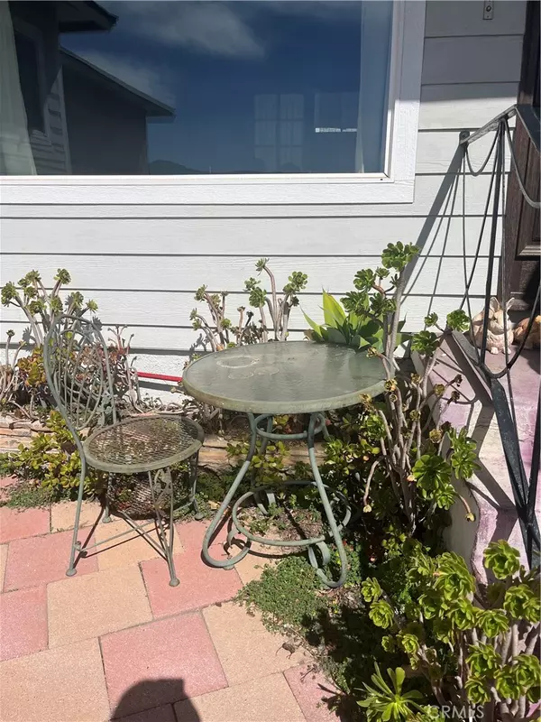 La Crescenta, CA 91214,3045 Highridge RD