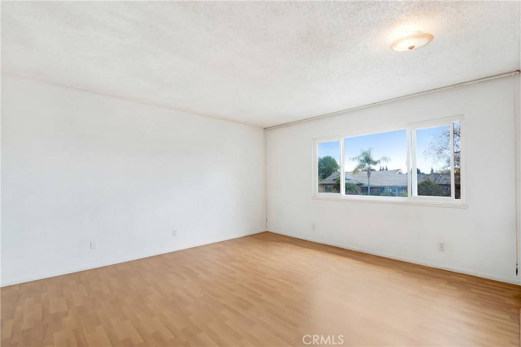 Downey, CA 90240,9319 Dalewood AVE