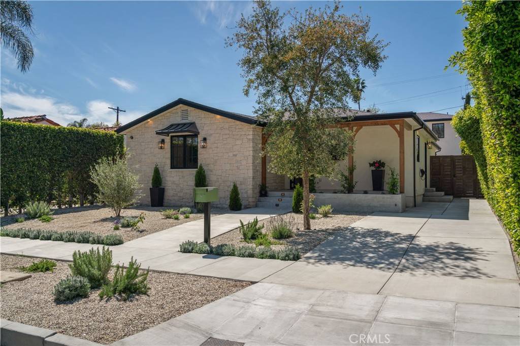 133 N La Jolla AVE, Los Angeles, CA 90048