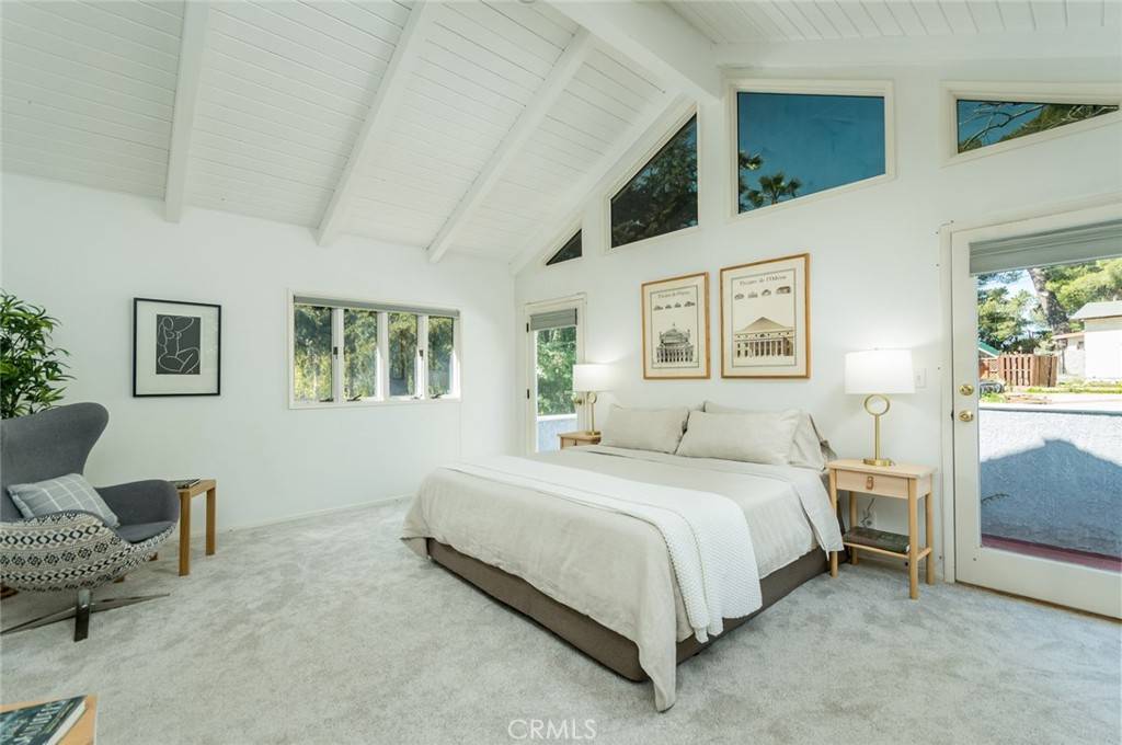 La Crescenta, CA 91214,5874 Freeman AVE