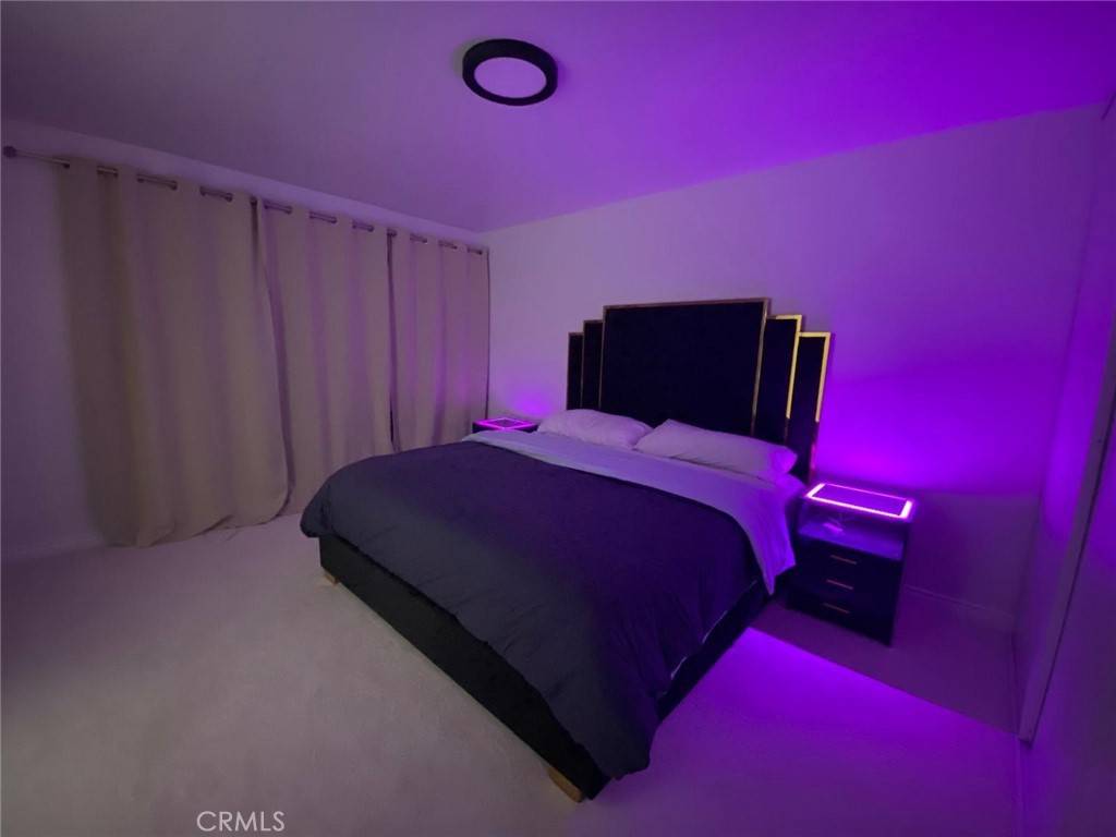 West Hollywood, CA 90069,8400 De Longpre AVE #311