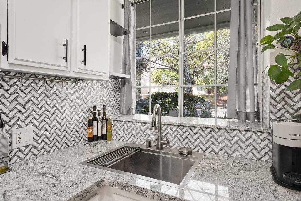 Pasadena, CA 91106,1097 Blanche ST #109