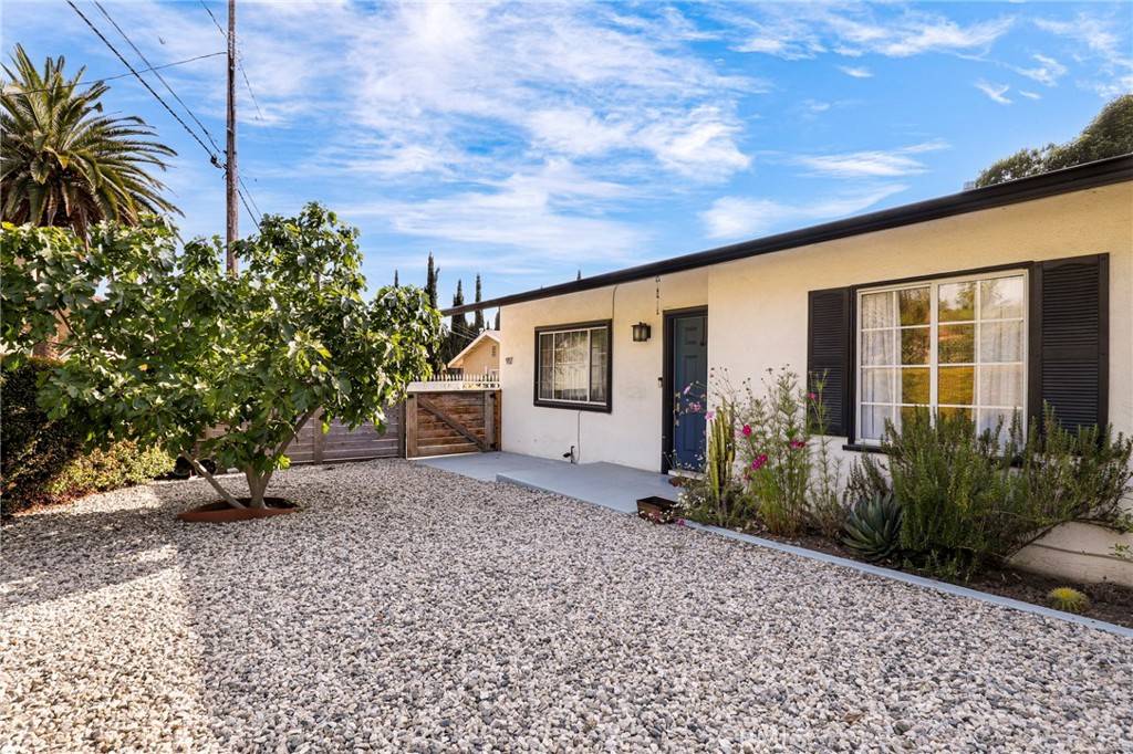 Los Angeles, CA 90042,917 N Avenue 51