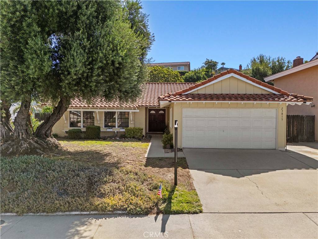 Diamond Bar, CA 91765,23815 Sapphire Canyon RD