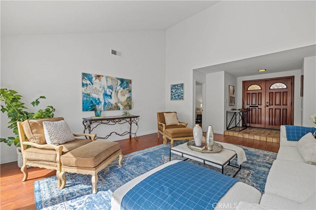 Diamond Bar, CA 91765,23815 Sapphire Canyon RD