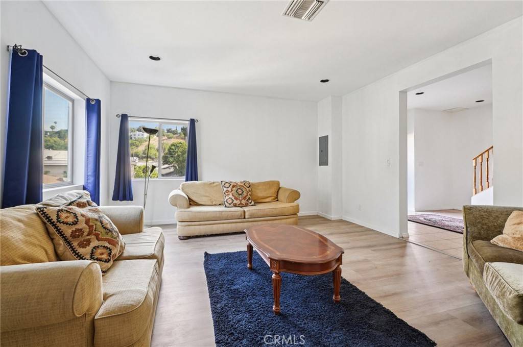 Los Angeles, CA 90031,3728 Borel ST