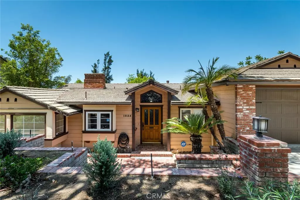 Glendale, CA 91207,1835 Las Flores DR