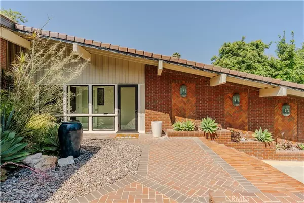 San Marino, CA 91108,1225 Mesa RD