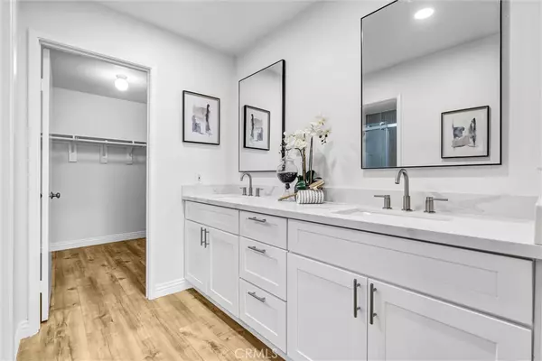 Irvine, CA 92612,4 Dogwood N
