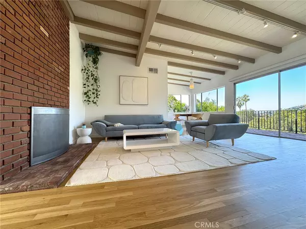 2307 El Contento DR, Los Angeles, CA 90068