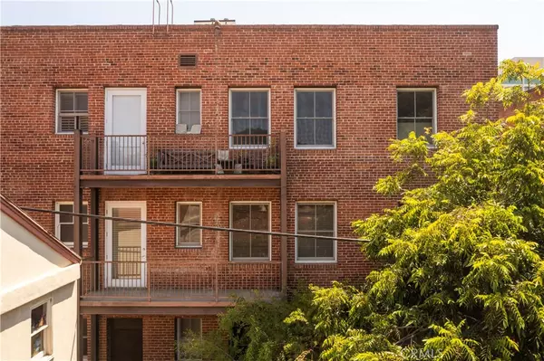 Pasadena, CA 91101,139 S Los Robles AVE #205