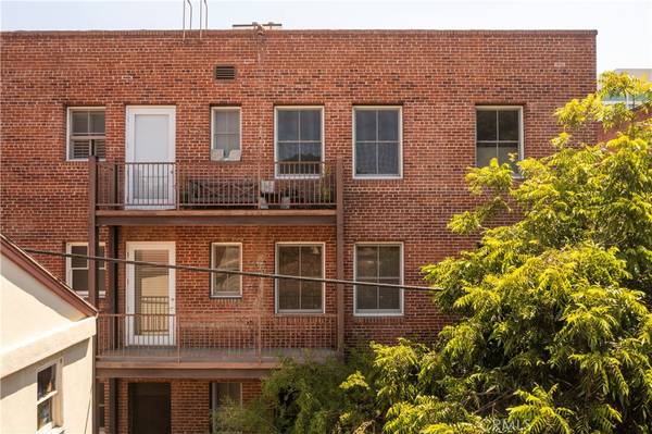 Pasadena, CA 91101,139 S Los Robles AVE #205