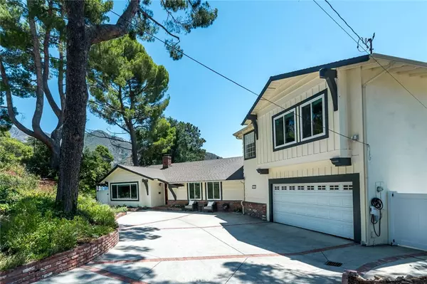 La Crescenta, CA 91214,2320 Jayma LN