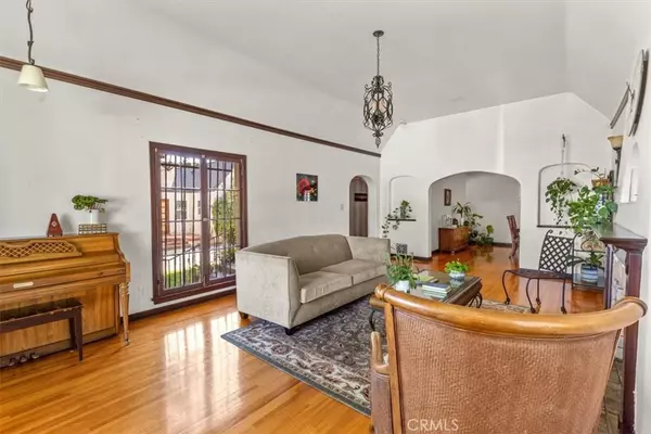 Alhambra, CA 91801,1145 S 3rd ST