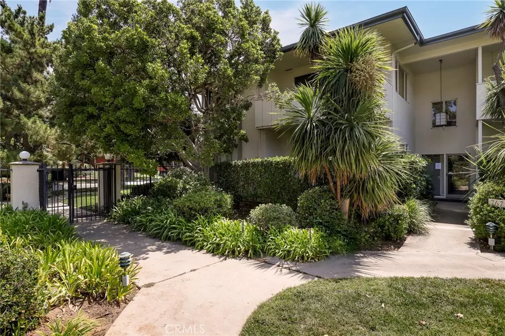 Pasadena, CA 91105,767 S Orange Grove BLVD #3