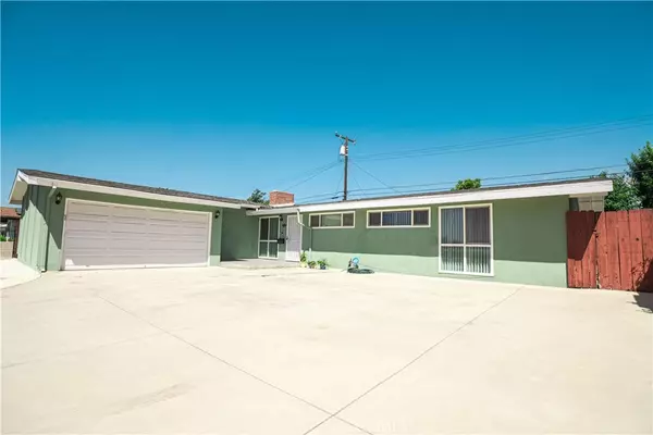 4552 La Deney ST, Montclair, CA 91763