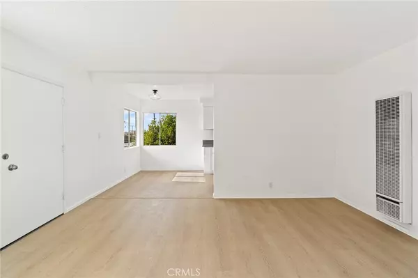 Inglewood, CA 90302,420 N Market ST #32