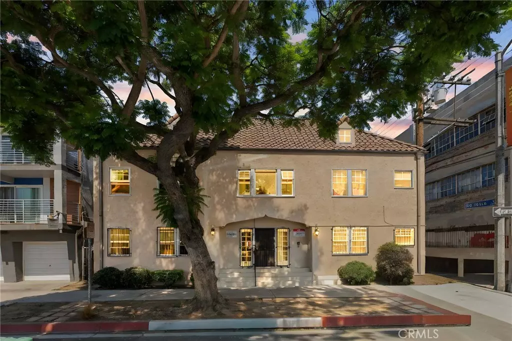 Long Beach, CA 90802,723 E 3rd #16