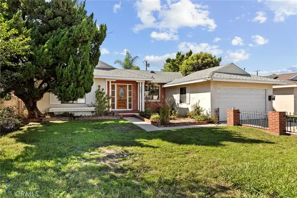 9945 Gaviota AVE, North Hills, CA 91343