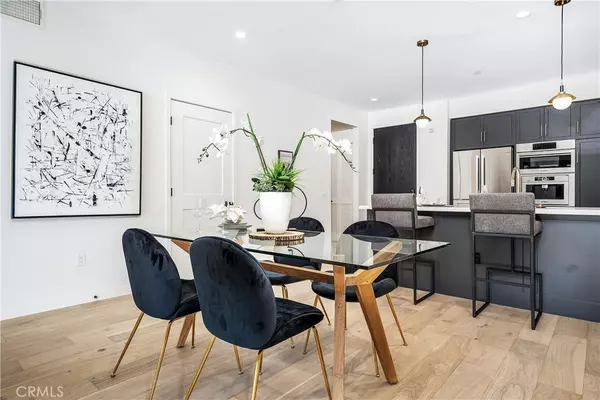 Los Angeles, CA 90019,1333 S Orange Grove AVE #201