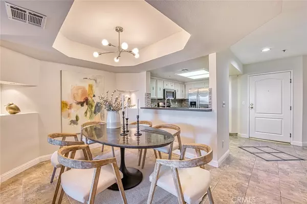 Los Angeles, CA 90032,4755 Templeton ST #2117