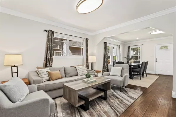 Monrovia, CA 91016,134 E Cypress