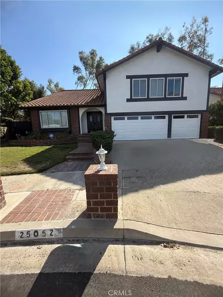 25052 Calle Arenal, Lake Forest, CA 92630