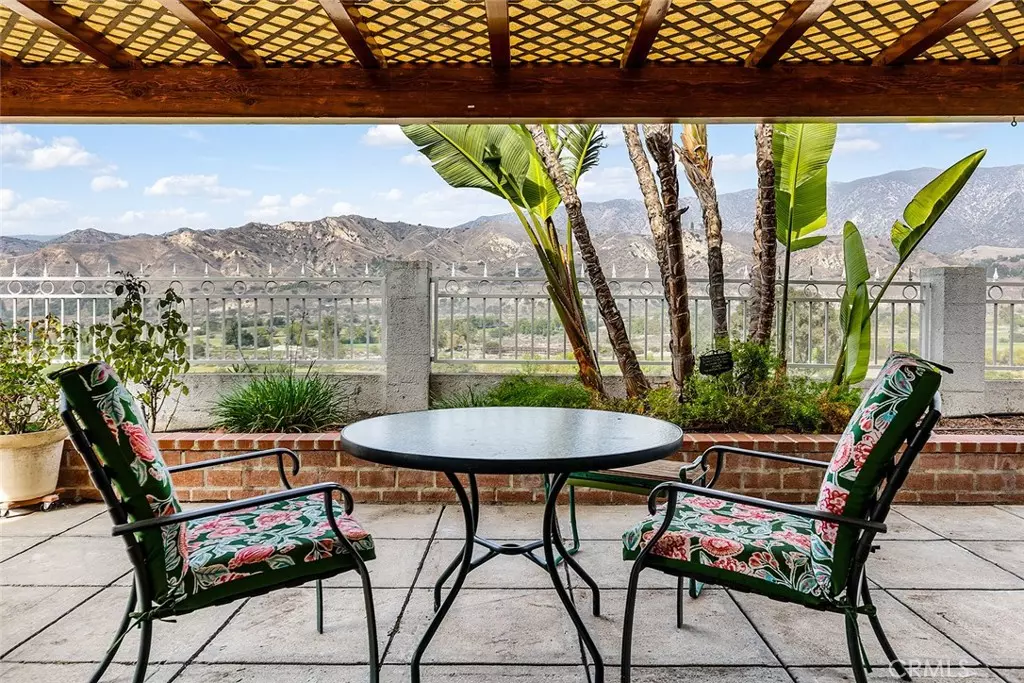 Sunland, CA 91040,9071 Riderwood DR