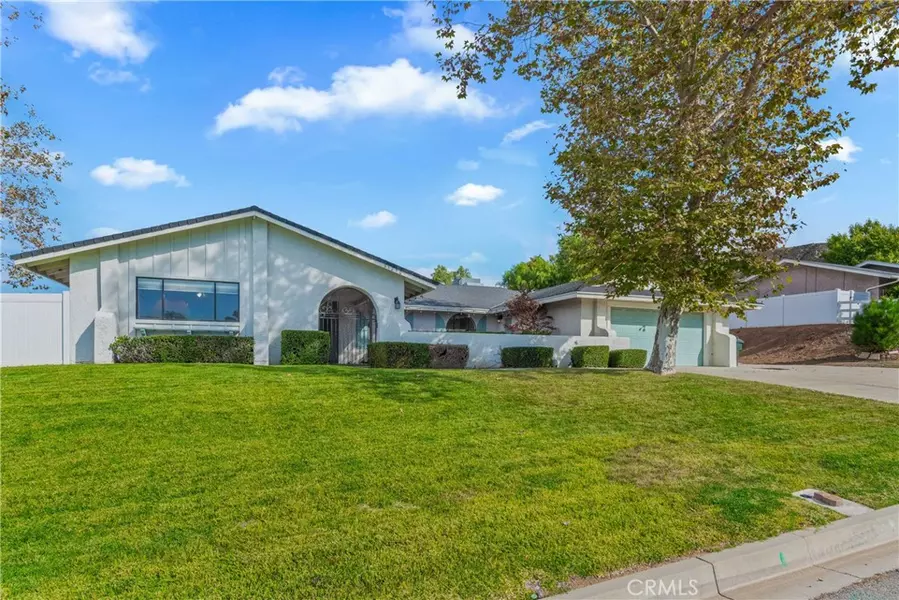 35790 Ramada, Yucaipa, CA 92399